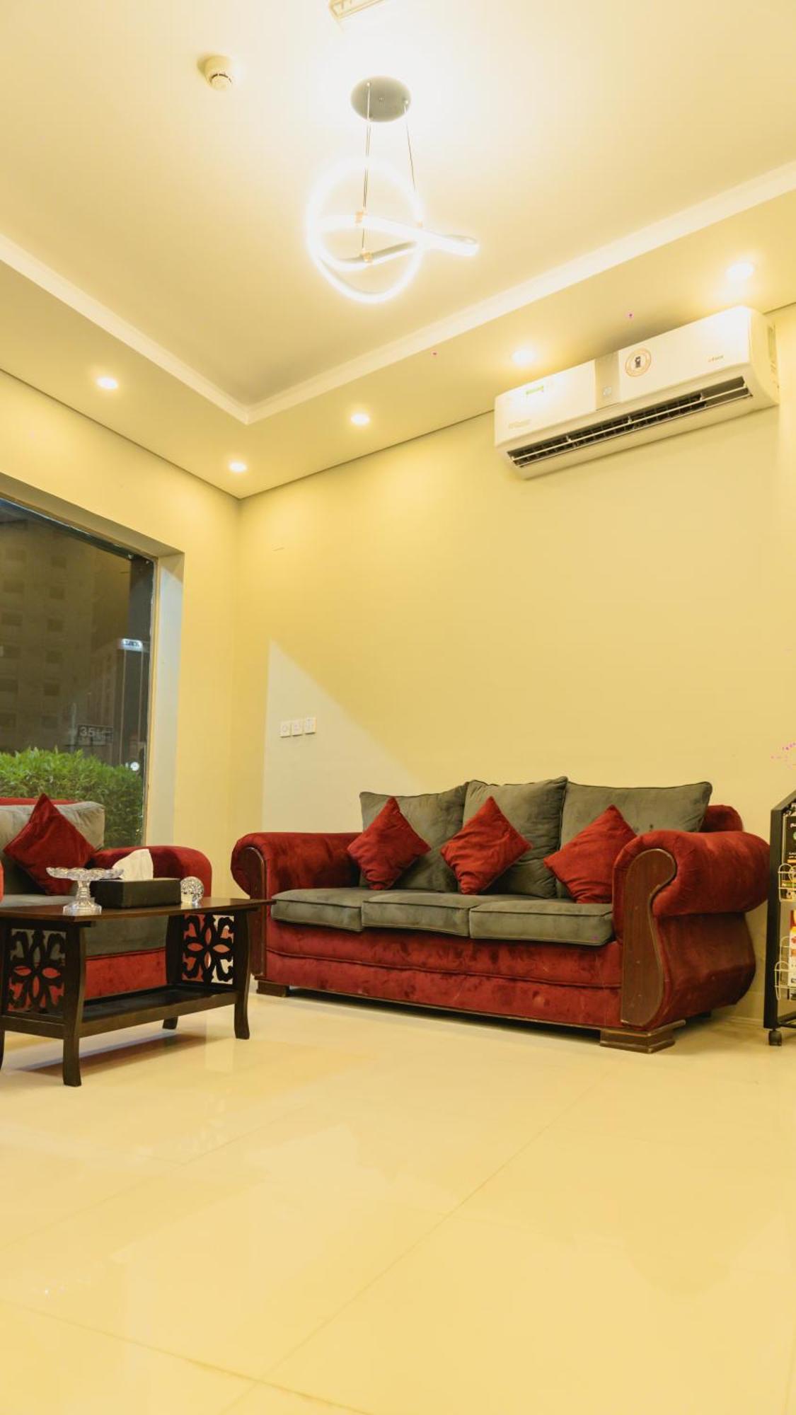 Pan Emirates Hotel Apartments Sardzsa Kültér fotó