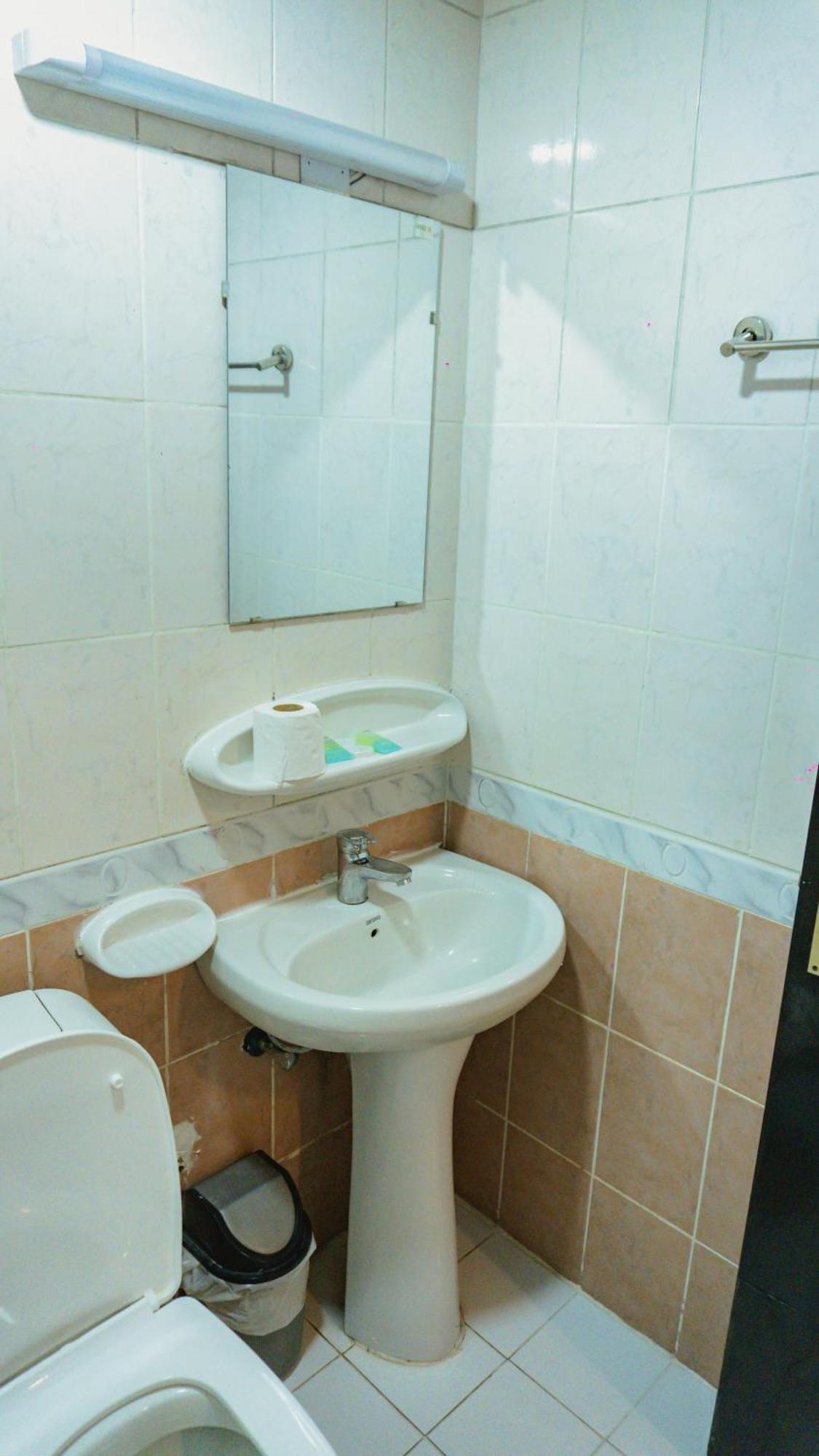 Pan Emirates Hotel Apartments Sardzsa Kültér fotó
